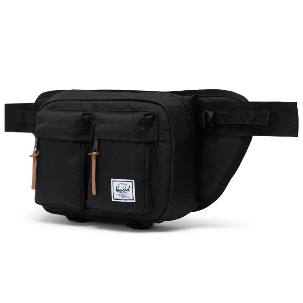NWT Herschel Eighteen Hip Pack Crossbody Black Bag